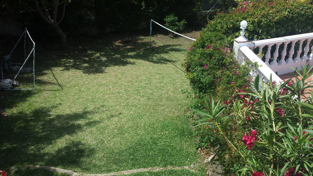 Villa Bonita Fuengirola Bagian luar foto